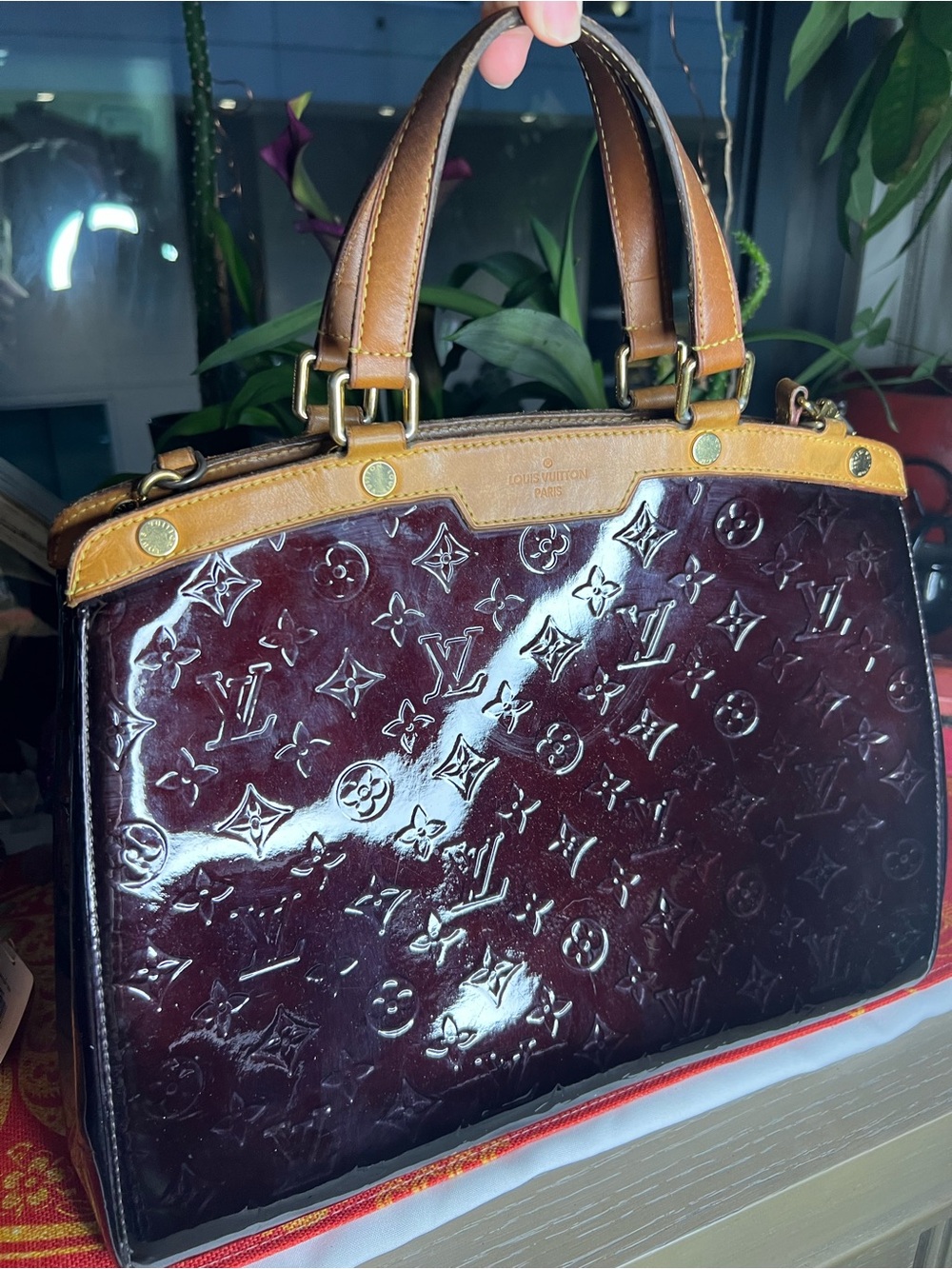 Louis Vuitton Brentwood Amarante Monogram Vernis Burgundy Tote Authentic